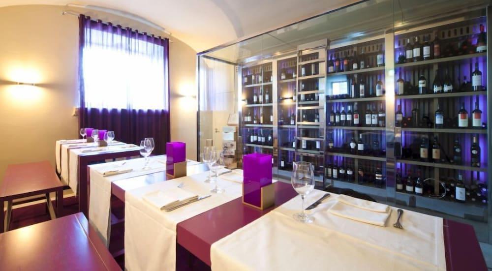 M'Ar De Ar Aqueduto Hotel เอโวรา ภายนอก รูปภาพ Restaurant