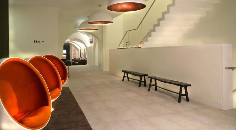 M'Ar De Ar Aqueduto Hotel เอโวรา ภายนอก รูปภาพ Interior of the hotel