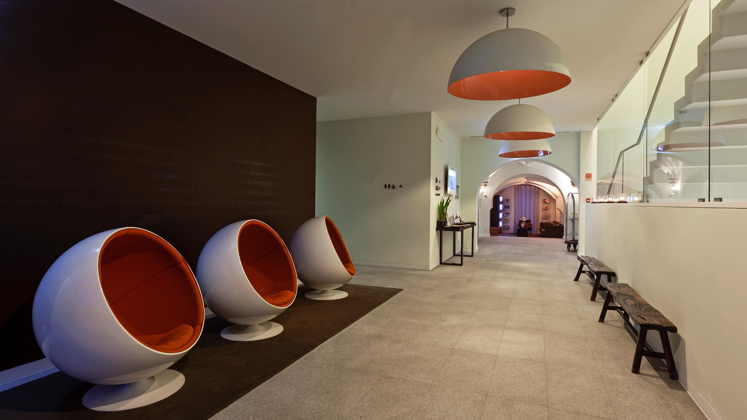 M'Ar De Ar Aqueduto Hotel เอโวรา ภายนอก รูปภาพ The interior of the hotel