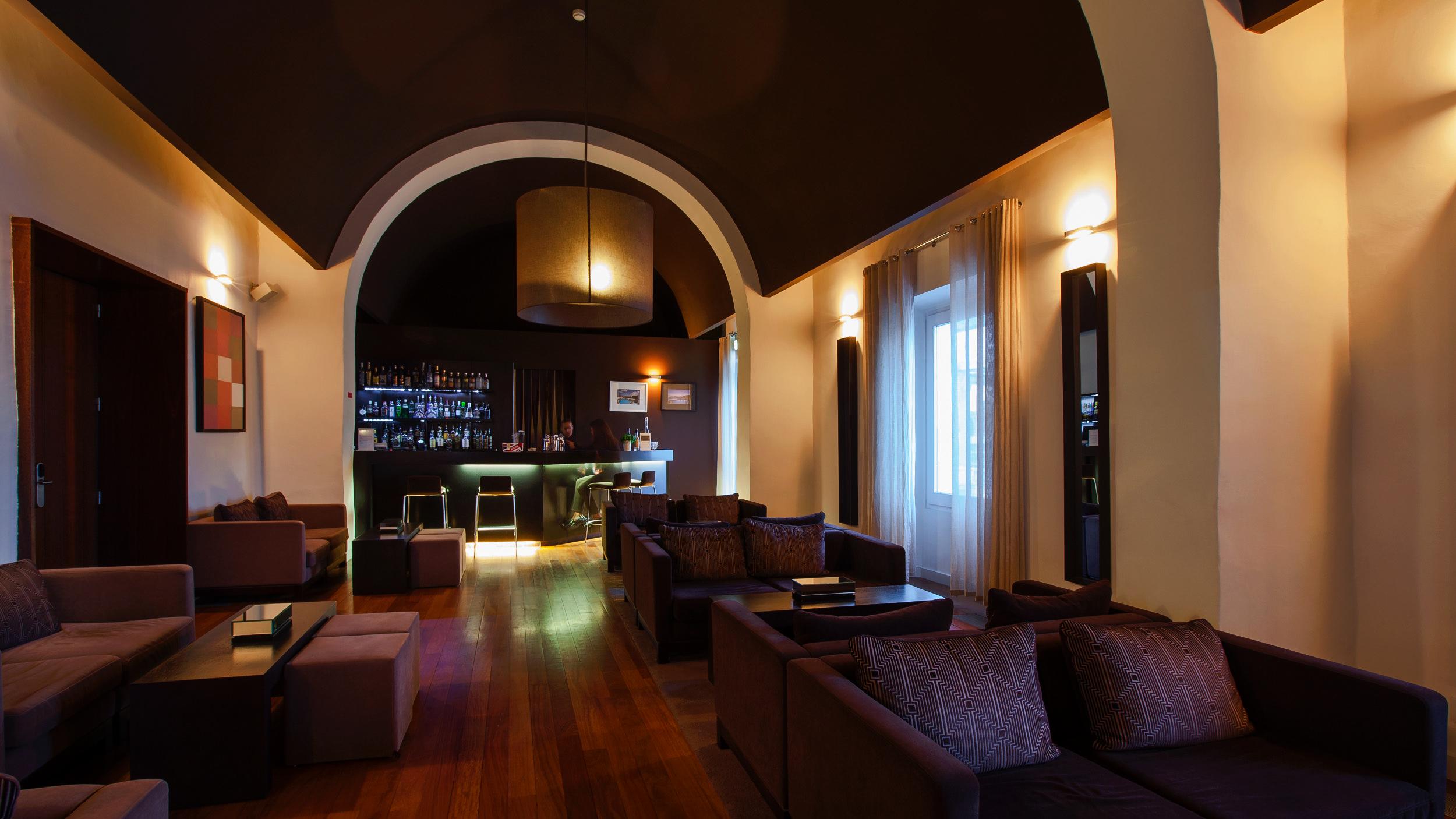 M'Ar De Ar Aqueduto Hotel เอโวรา ภายนอก รูปภาพ The interior of the lounge