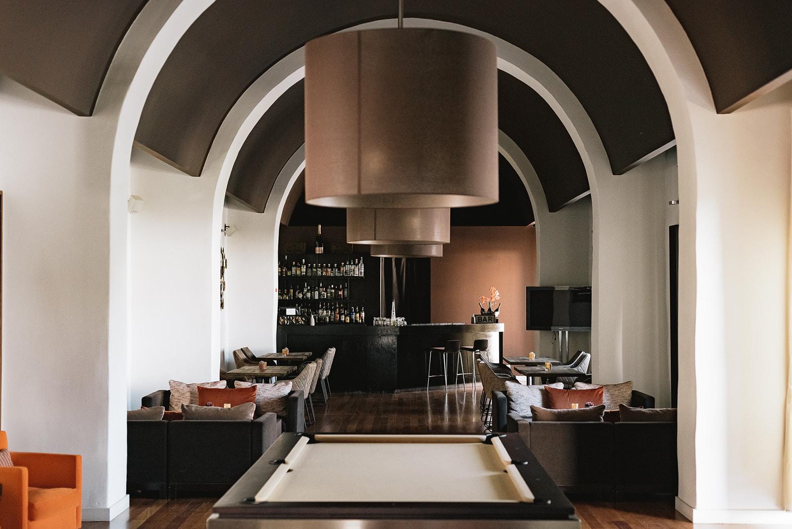 M'Ar De Ar Aqueduto Hotel เอโวรา ภายนอก รูปภาพ The bar at the 1900