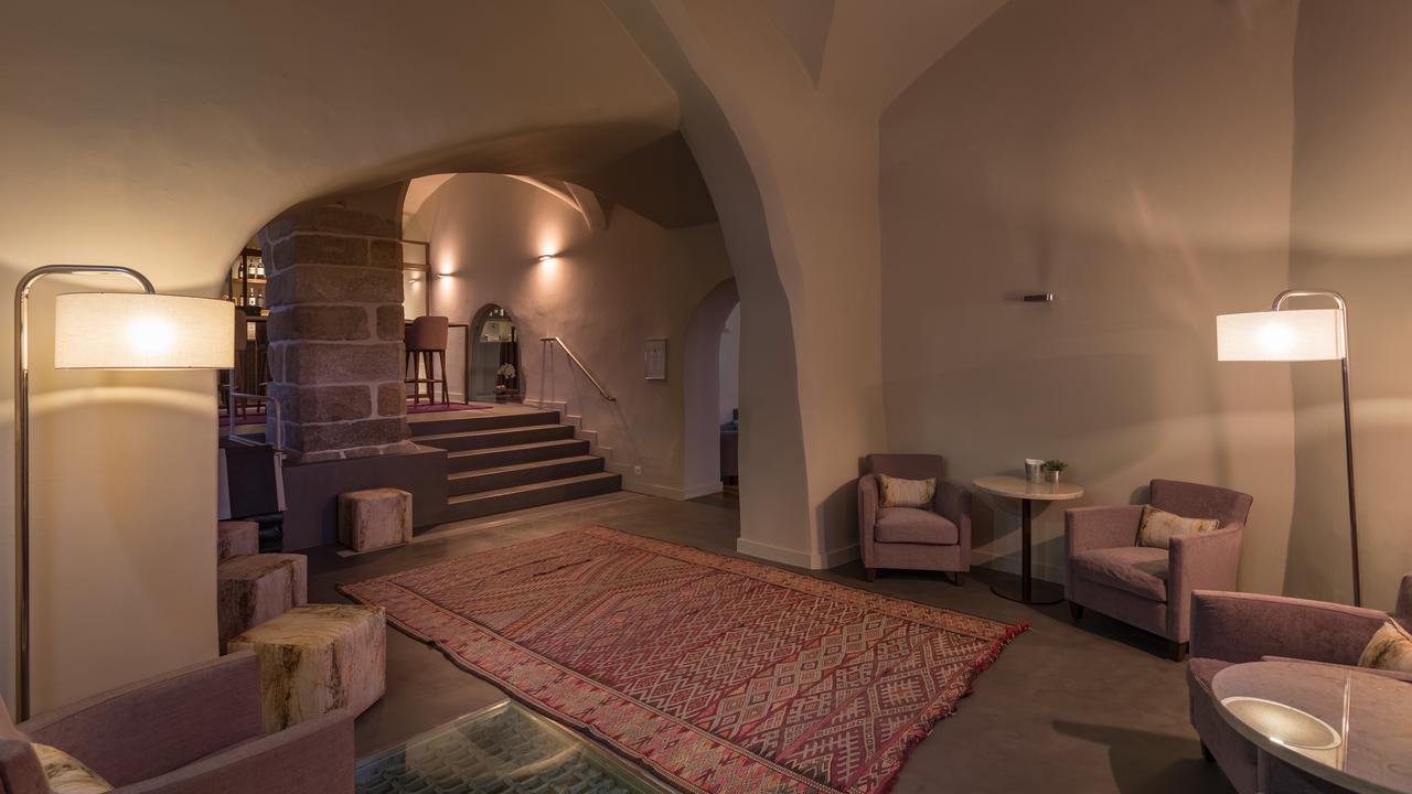 M'Ar De Ar Aqueduto Hotel เอโวรา ภายนอก รูปภาพ The hotel's lobby